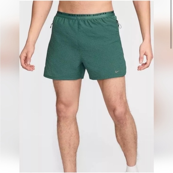 Nike Dri-Fit ADV 4" Run Division Running Shorts FQ4617-361‎ - Picture 1 of 7